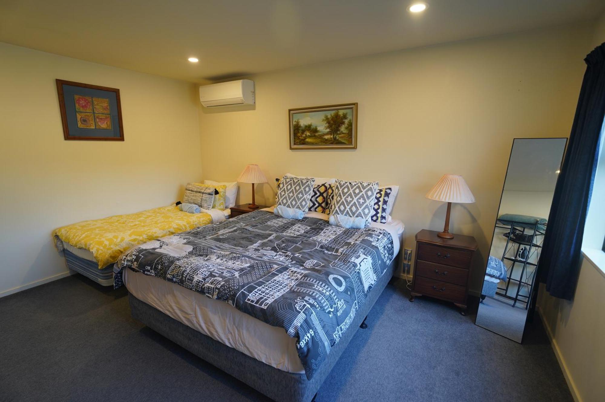 Atarau Grove Holiday House Paraparaumu Bagian luar foto