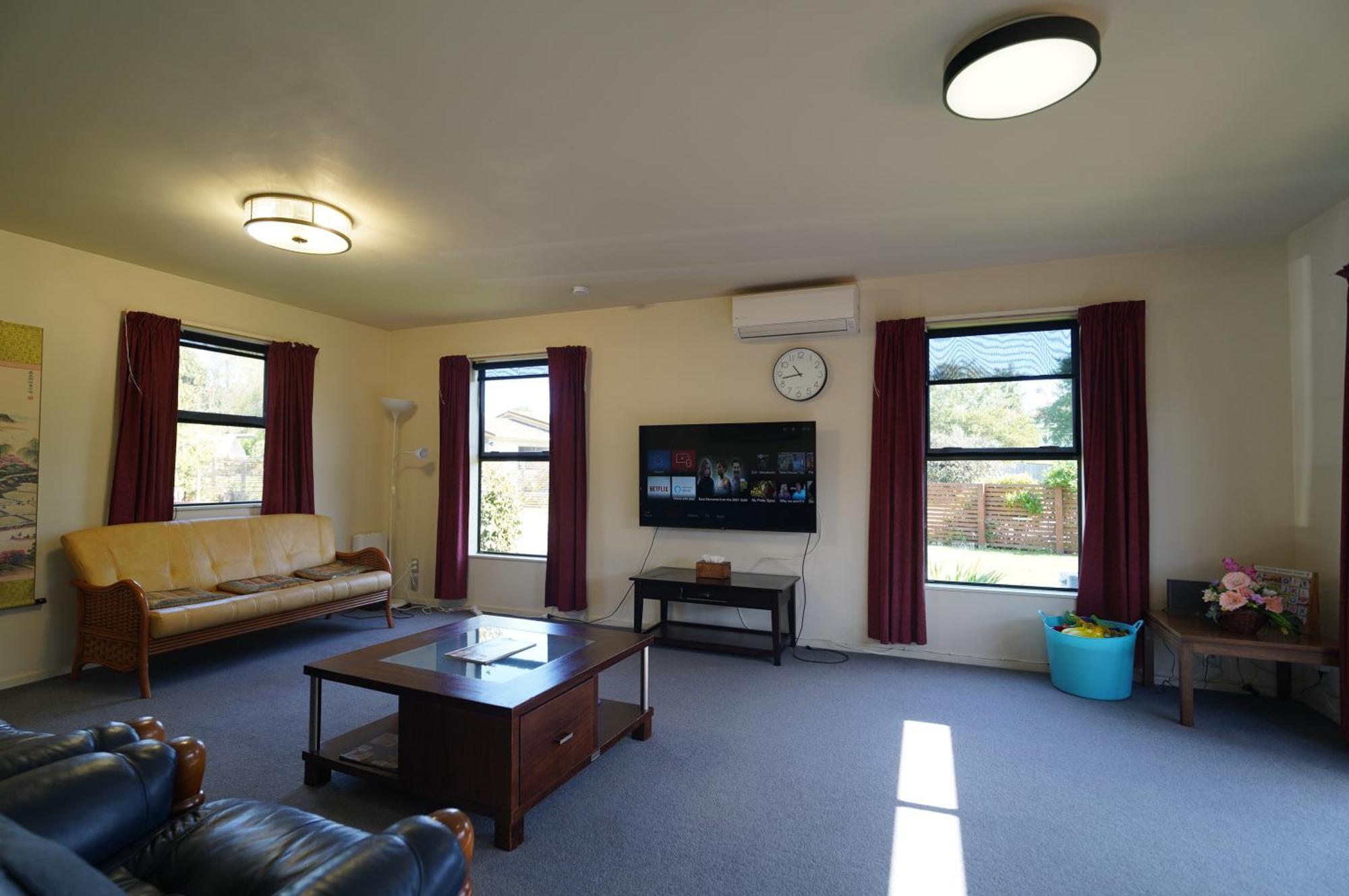 Atarau Grove Holiday House Paraparaumu Bagian luar foto