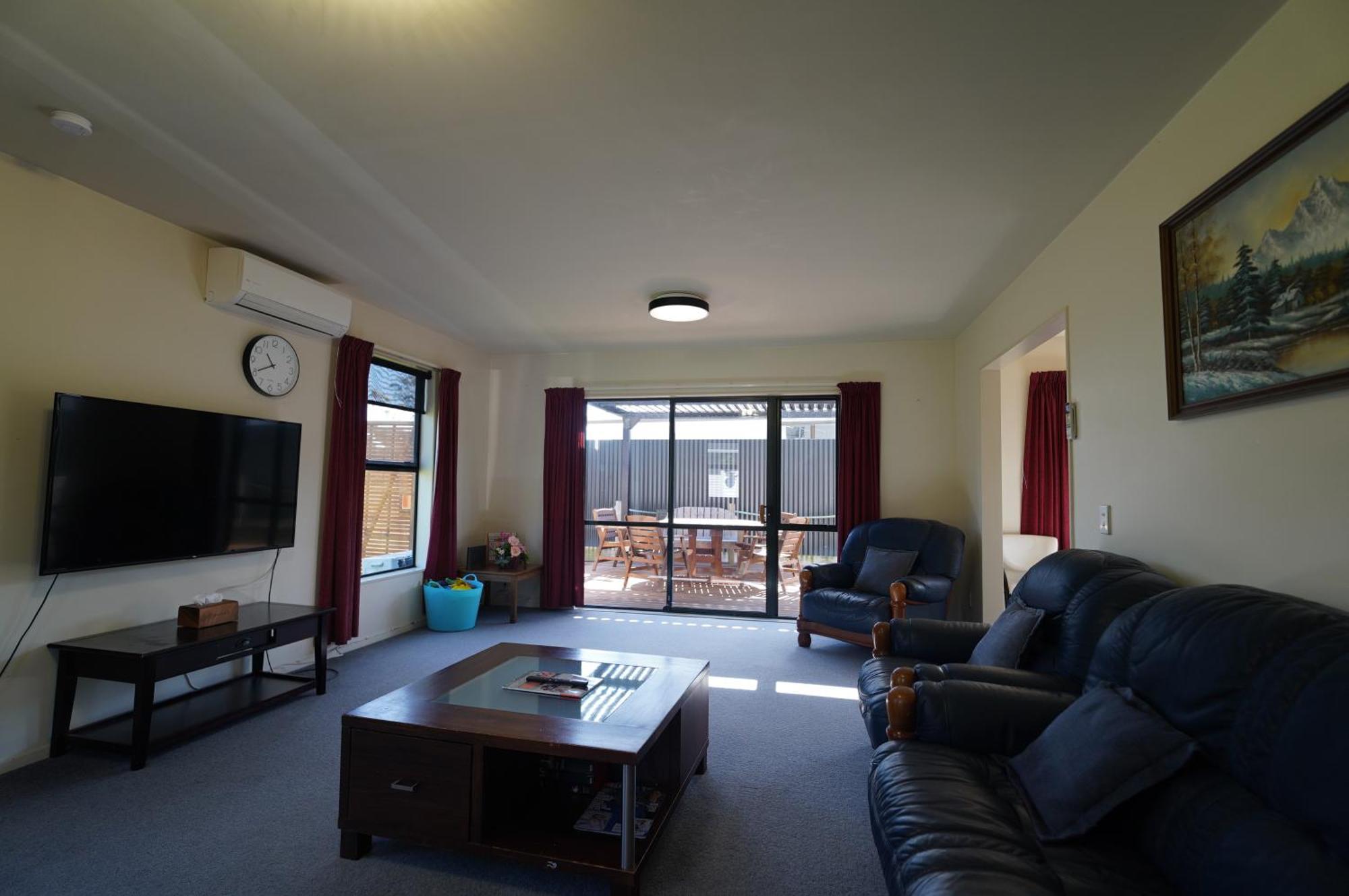 Atarau Grove Holiday House Paraparaumu Bagian luar foto